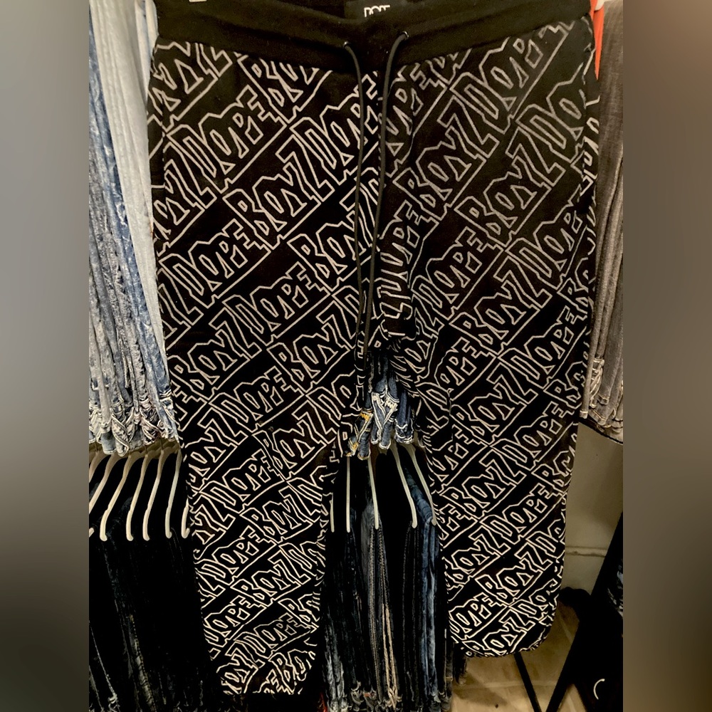 Like New!  DOPE brand reflective joggers size Large